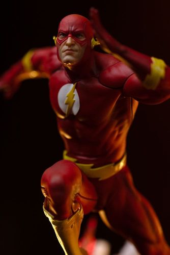 DC Comics Estatua 1/10 Art Scale Flash 25 cm - Imagen 8