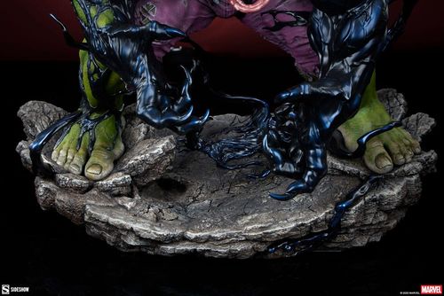 Marvel Estatua Premium Format Venomized Hulk 63 cm - Imagen 7