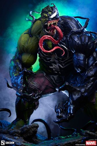 Marvel Estatua Premium Format Venomized Hulk 63 cm - Imagen 9