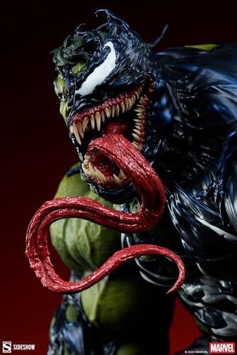 Marvel Estatua Premium Format Venomized Hulk 63 cm