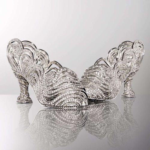 Wicked: Parte II Réplica Prop Nessarose's Silver Slippers - Imagen 2