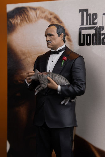El Padrino Movie Maniacs Paramount Figura Don Corleone 17 cm - Imagen 5